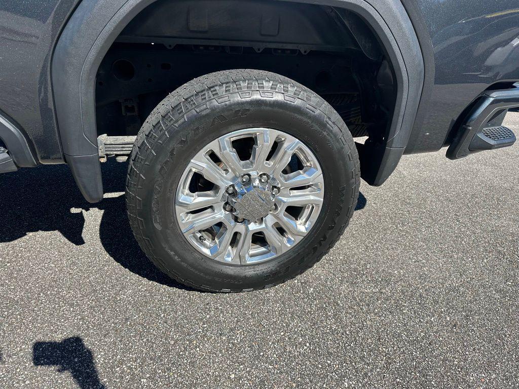 used 2022 GMC Sierra 2500 car, priced at $60,796