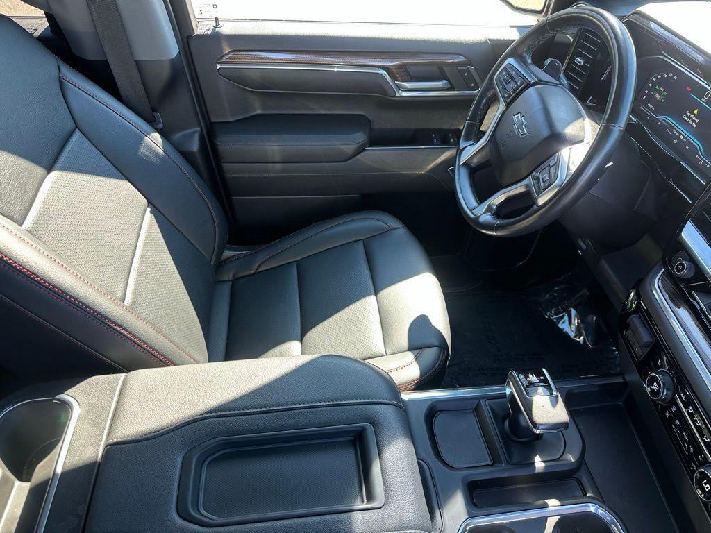 used 2022 Chevrolet Silverado 1500 car, priced at $45,236