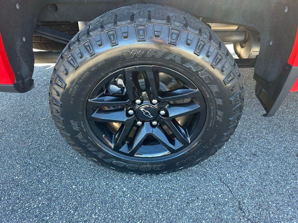 used 2022 Chevrolet Silverado 1500 car, priced at $45,236