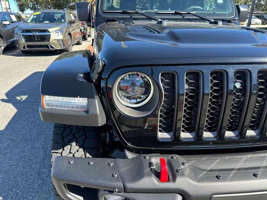 used 2023 Jeep Gladiator car, priced at $41,293