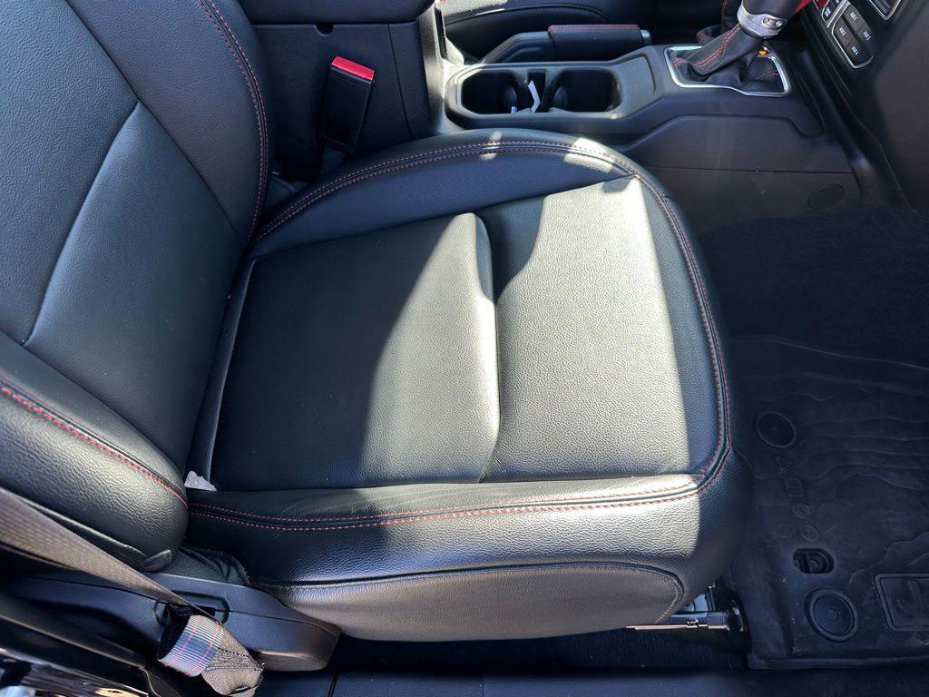 used 2023 Jeep Gladiator car, priced at $41,293