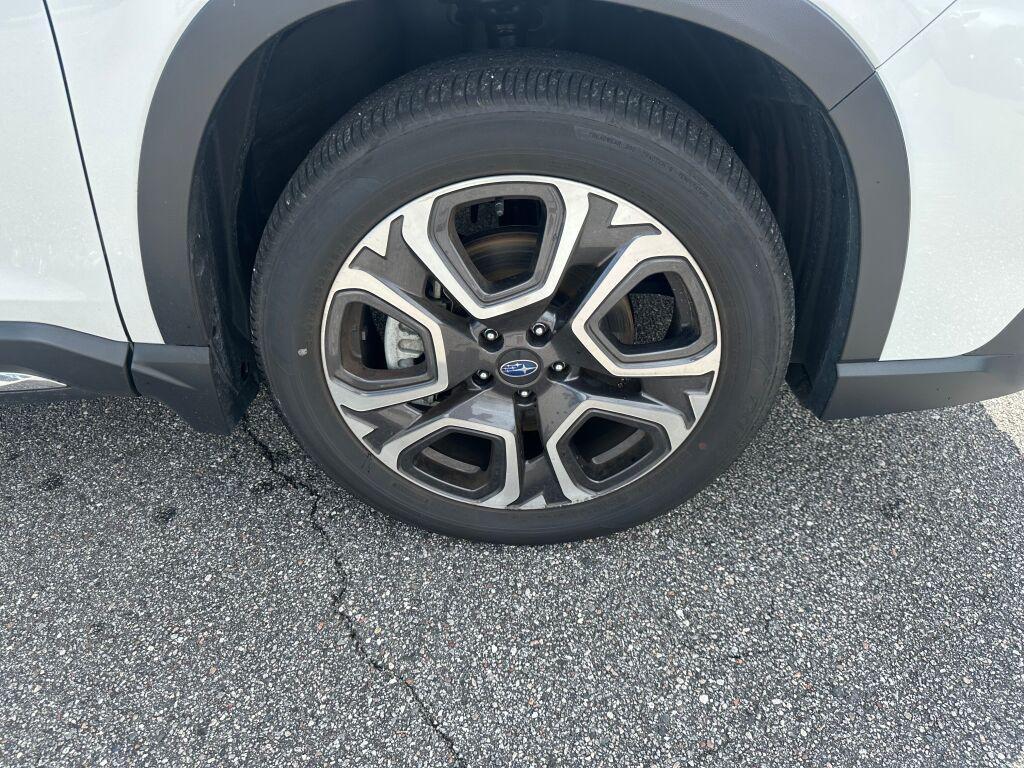 used 2024 Subaru Ascent car, priced at $38,500