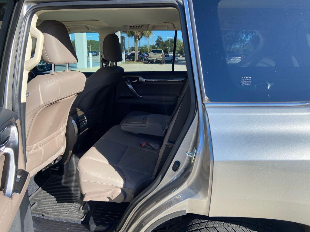 used 2023 Lexus GX 460 car, priced at $51,000