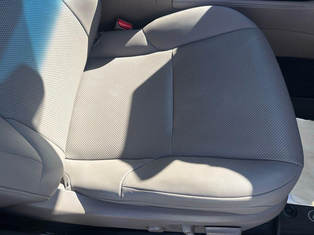 used 2023 Lexus GX 460 car, priced at $46,198