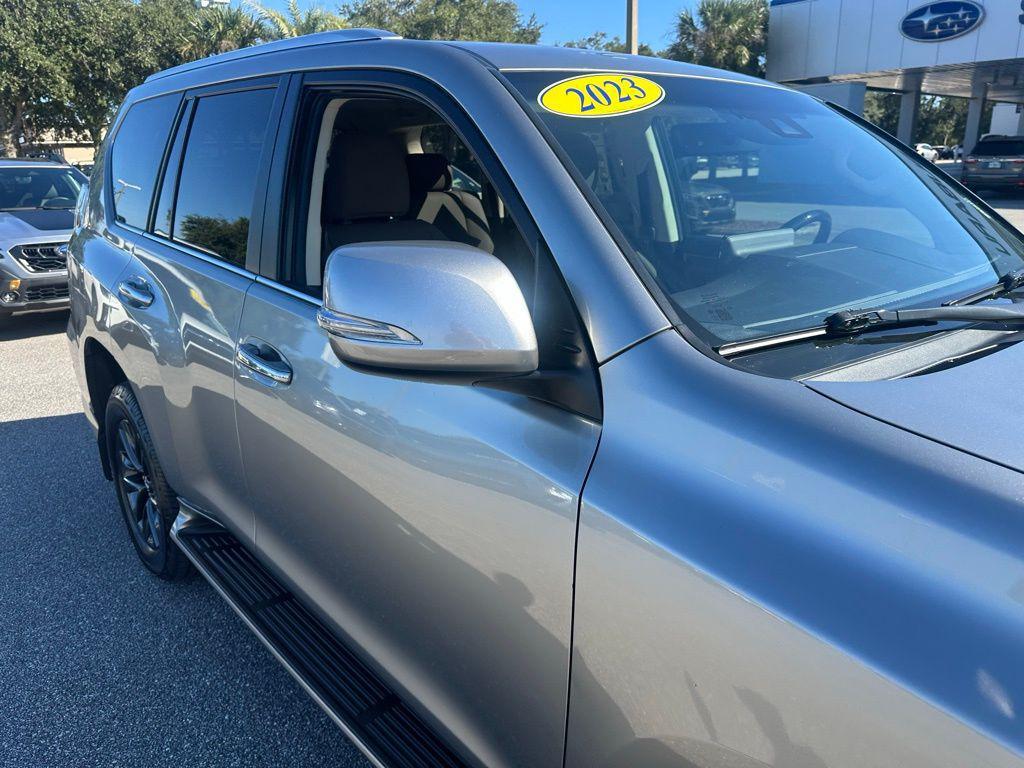 used 2023 Lexus GX 460 car, priced at $46,198