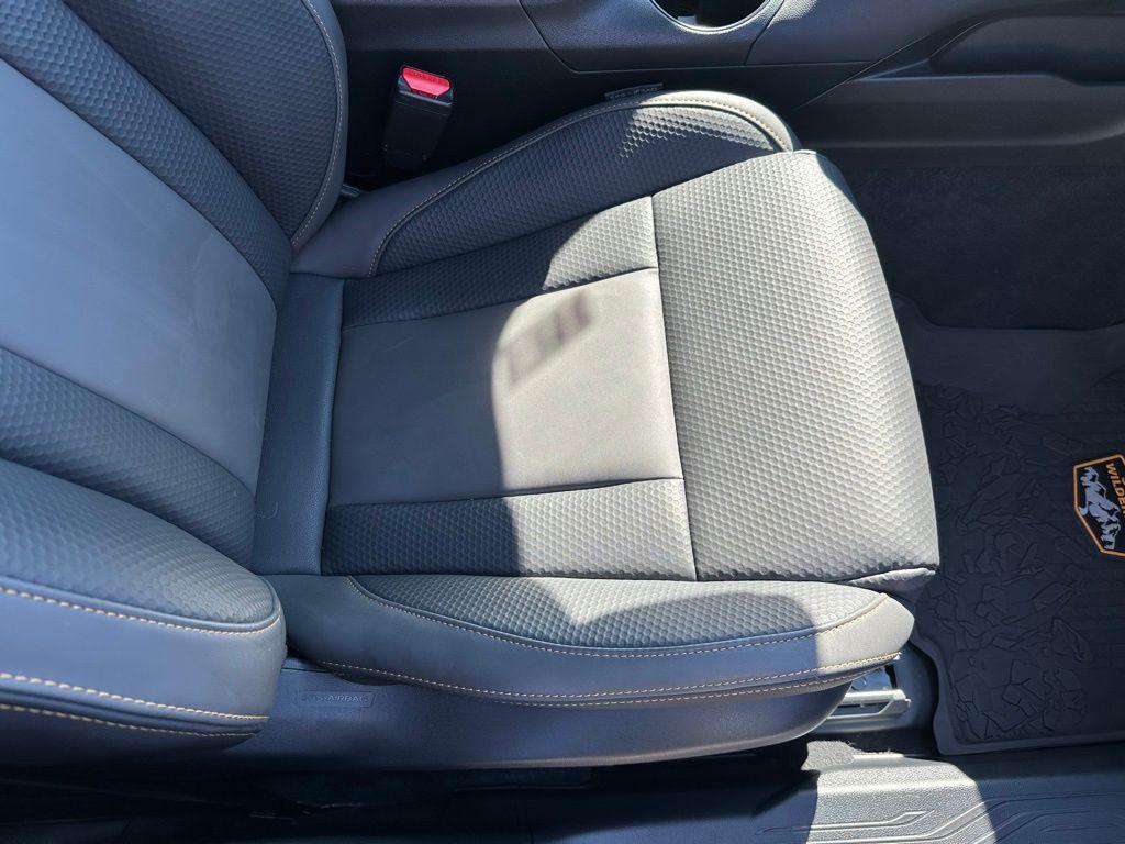 used 2025 Subaru Outback car, priced at $38,364