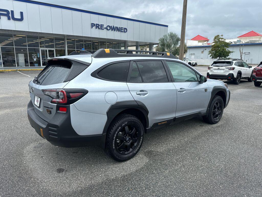used 2025 Subaru Outback car, priced at $38,000