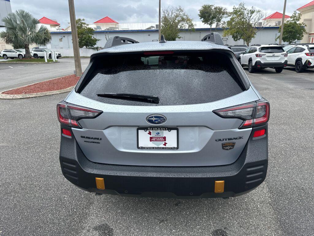 used 2025 Subaru Outback car, priced at $38,000