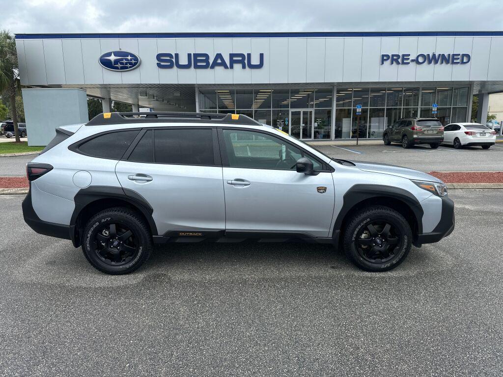 used 2025 Subaru Outback car, priced at $38,000