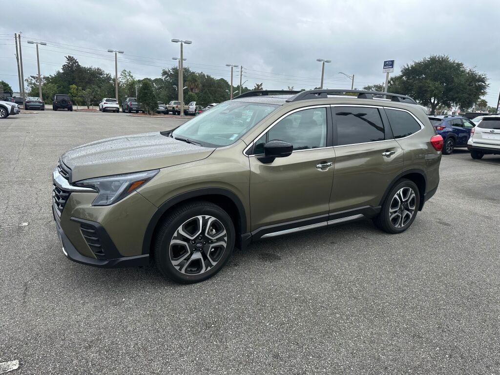 used 2024 Subaru Ascent car, priced at $39,000