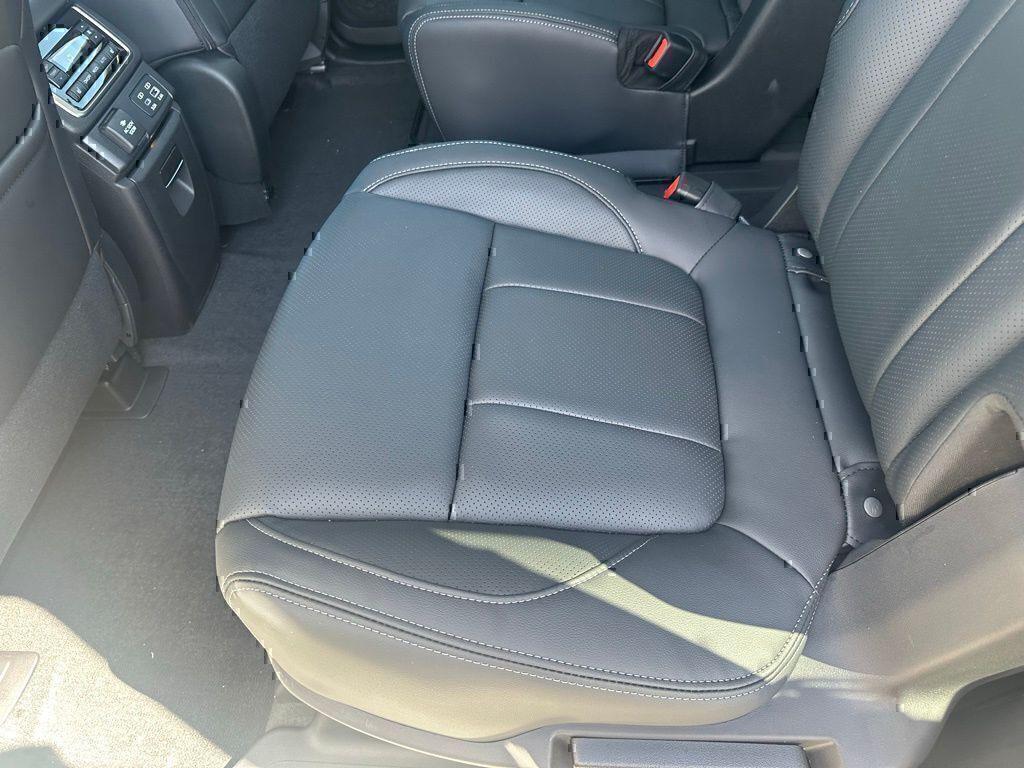 new 2025 Subaru Ascent car, priced at $49,646