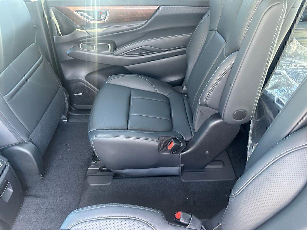 new 2025 Subaru Ascent car, priced at $49,646