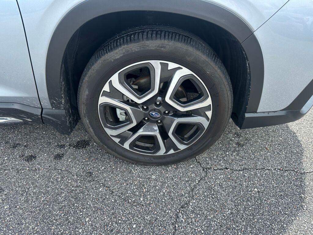 used 2024 Subaru Ascent car, priced at $42,000