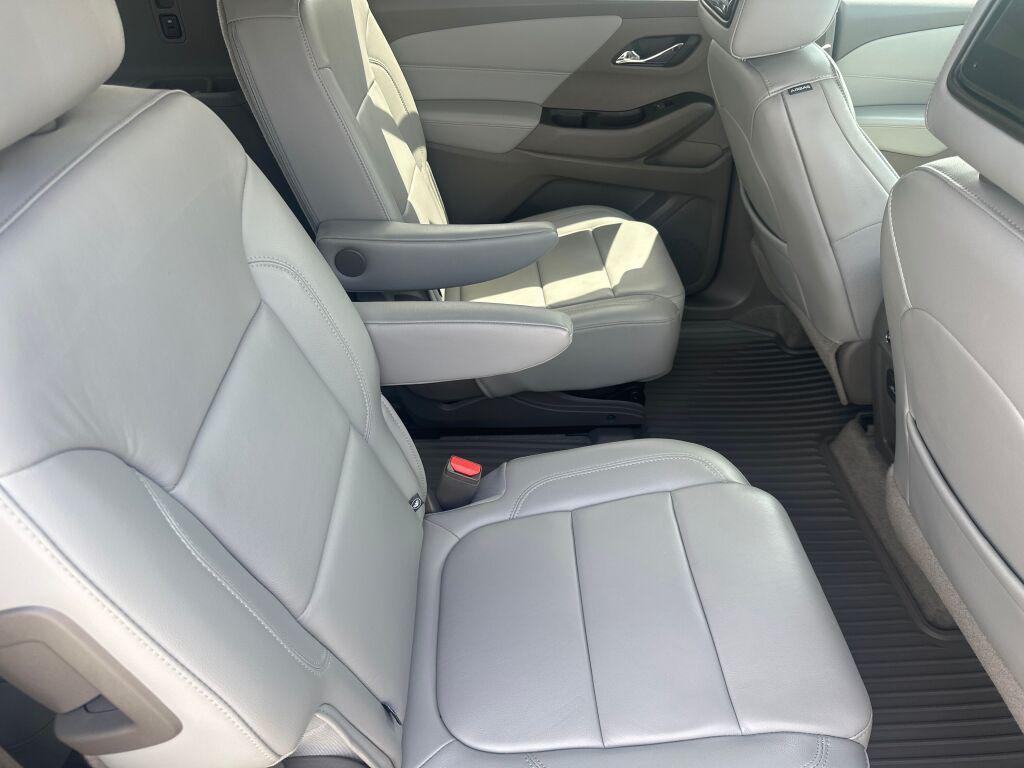 used 2018 Chevrolet Traverse car, priced at $17,500