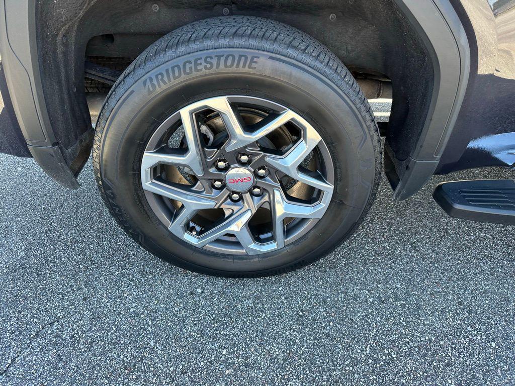 used 2023 GMC Sierra 1500 car, priced at $41,593