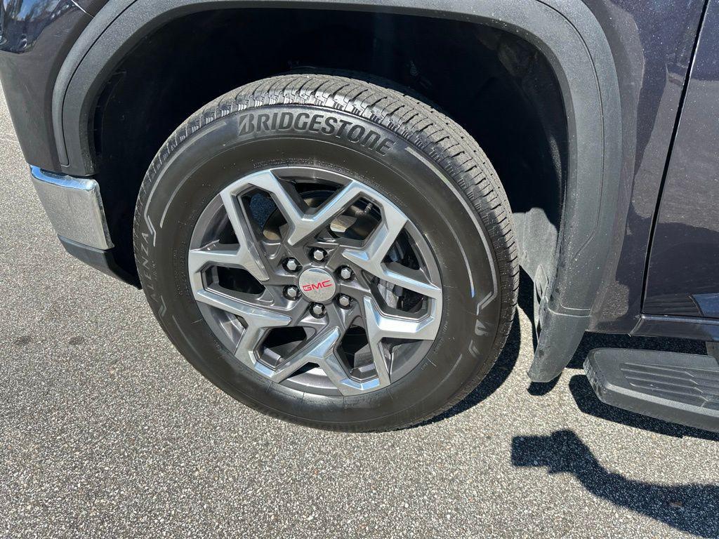 used 2023 GMC Sierra 1500 car, priced at $41,593