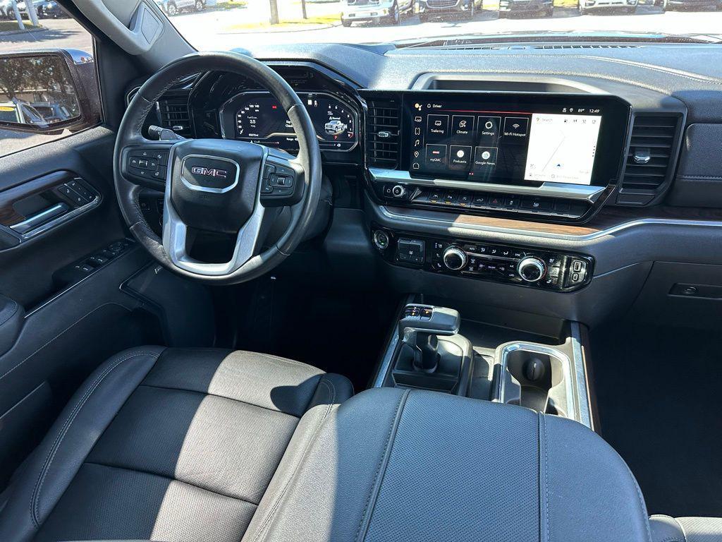 used 2023 GMC Sierra 1500 car, priced at $41,593