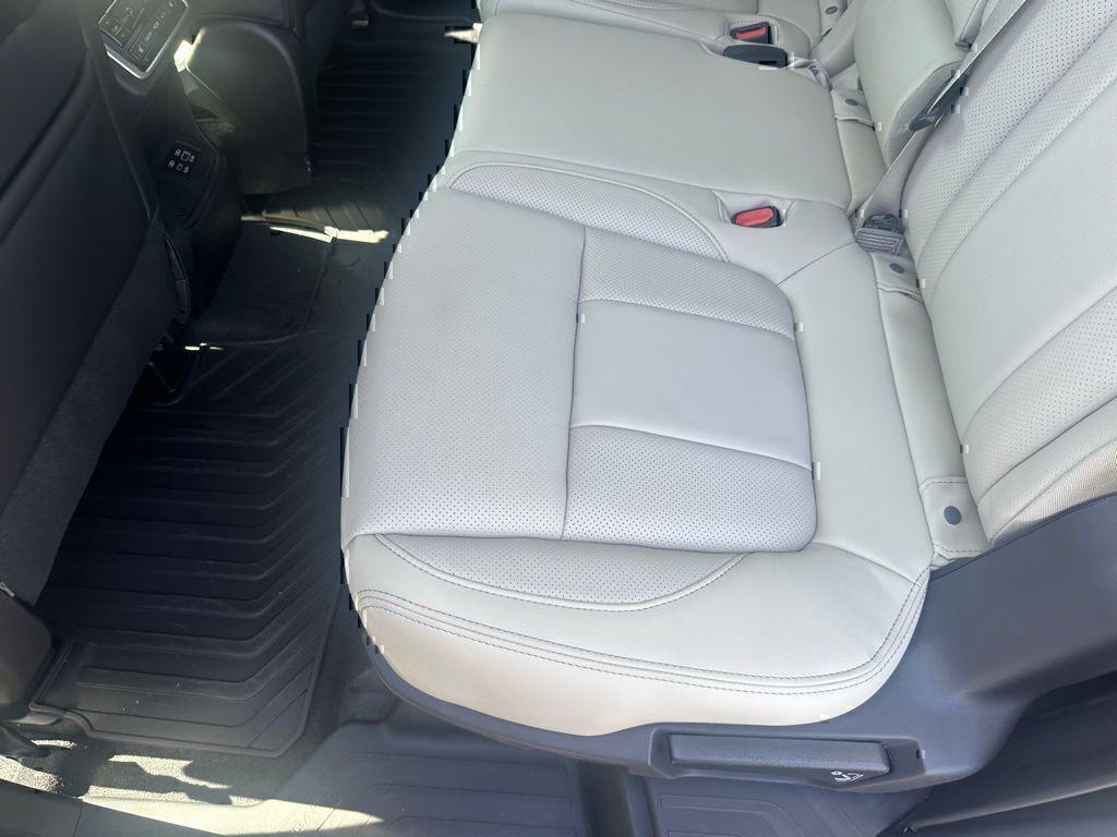 new 2025 Subaru Ascent car, priced at $47,142