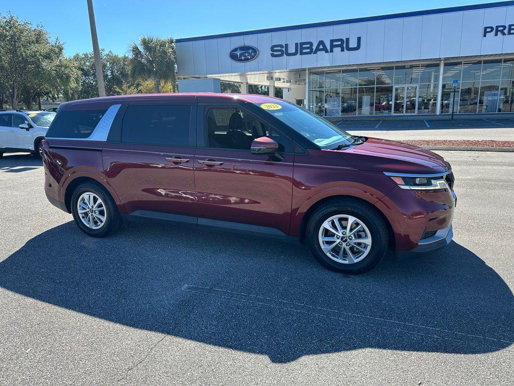 used 2022 Kia Carnival car, priced at $26,500