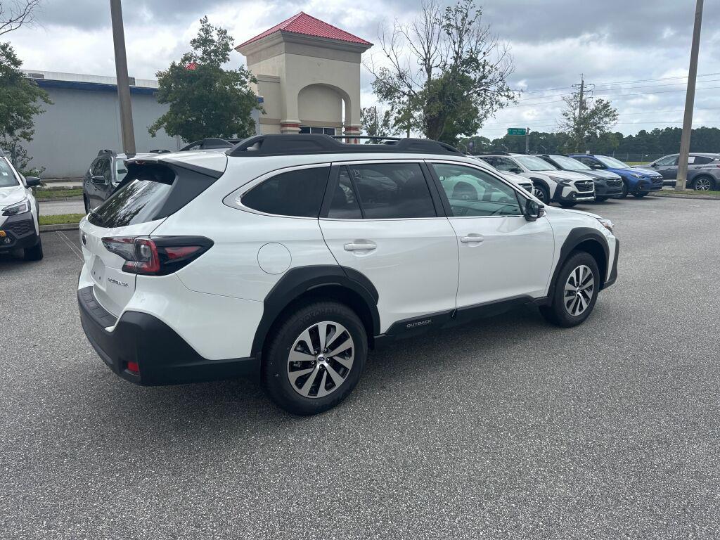 new 2025 Subaru Outback car, priced at $33,076