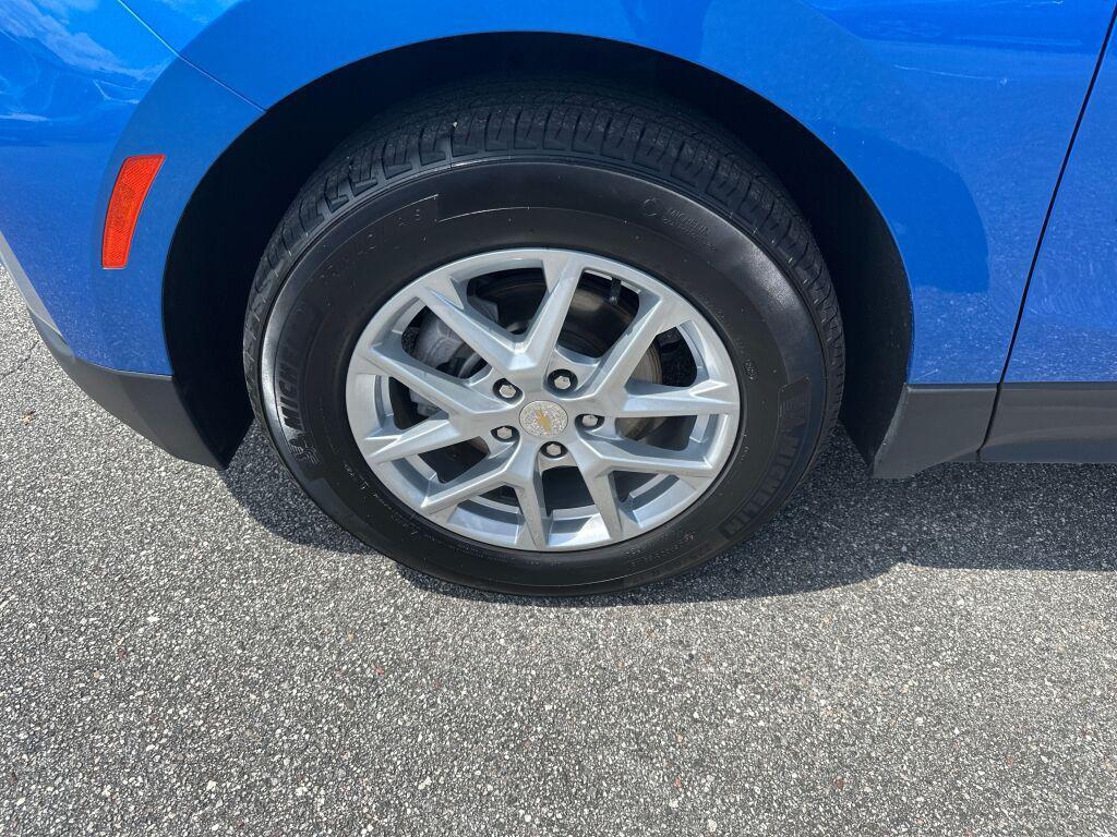 used 2024 Chevrolet Equinox car, priced at $21,000