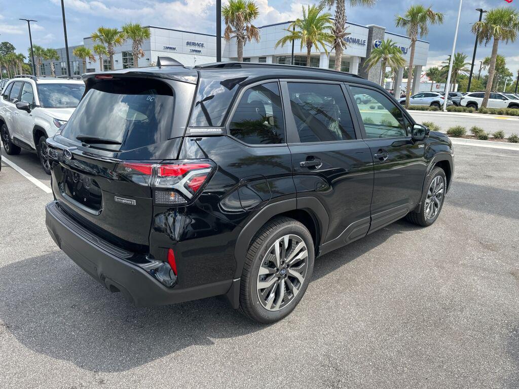 new 2025 Subaru Forester Hybrid car