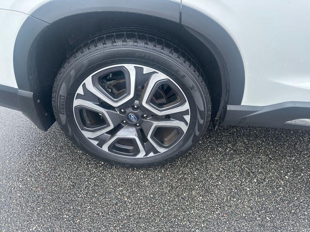 used 2024 Subaru Ascent car, priced at $39,000
