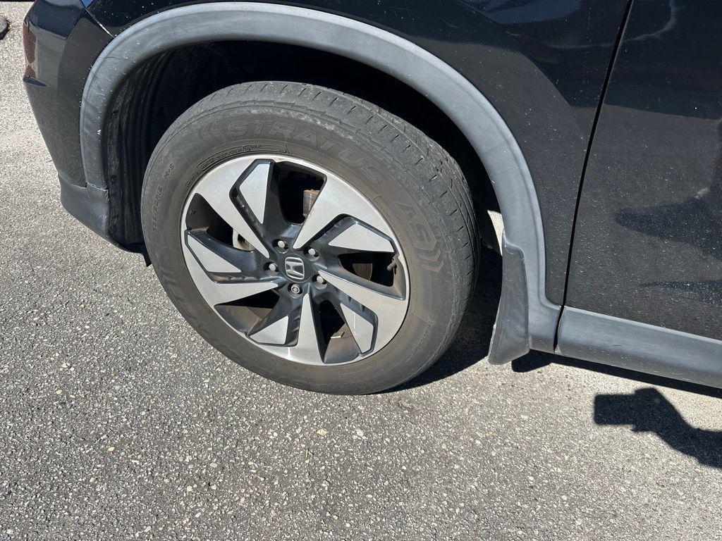 used 2015 Honda CR-V car, priced at $13,880
