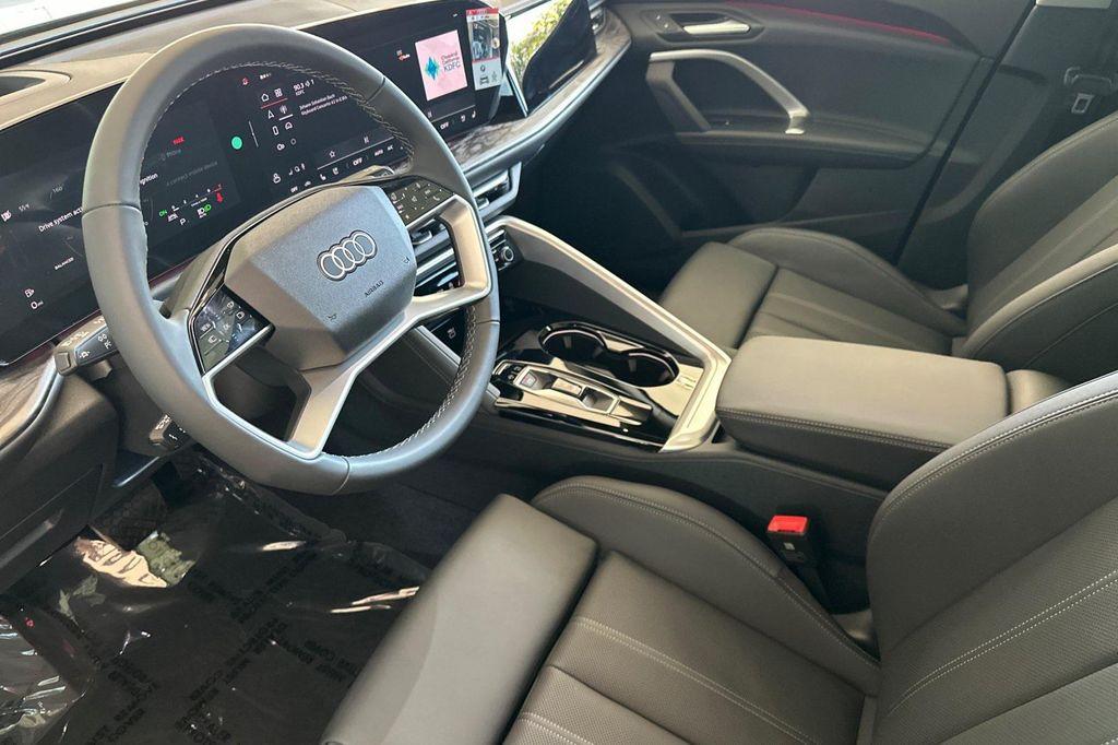new 2025 Audi Q5 car, priced at $60,390
