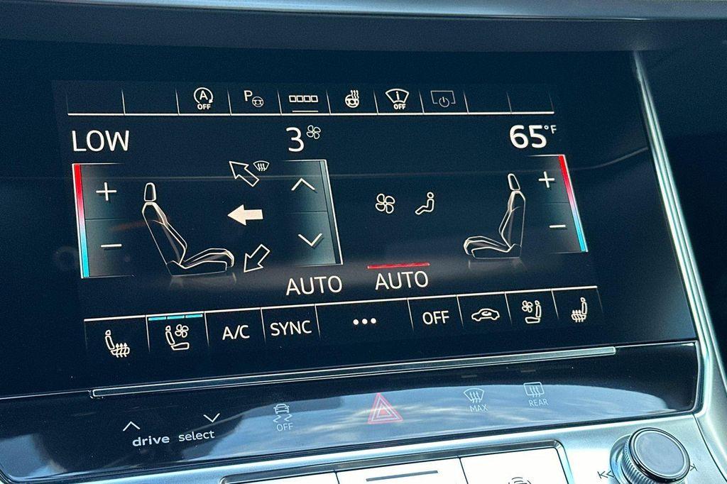 new 2026 Audi RS 6 Avant car, priced at $153,270