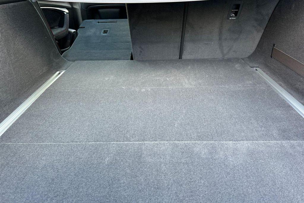 new 2026 Audi RS 6 Avant car, priced at $153,270