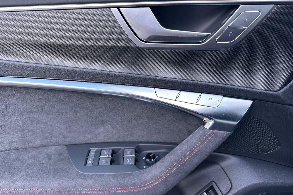 new 2026 Audi RS 6 Avant car, priced at $153,270