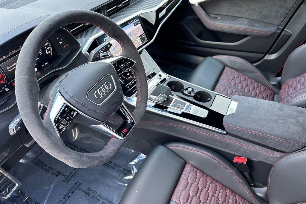 new 2026 Audi RS 6 Avant car, priced at $153,270