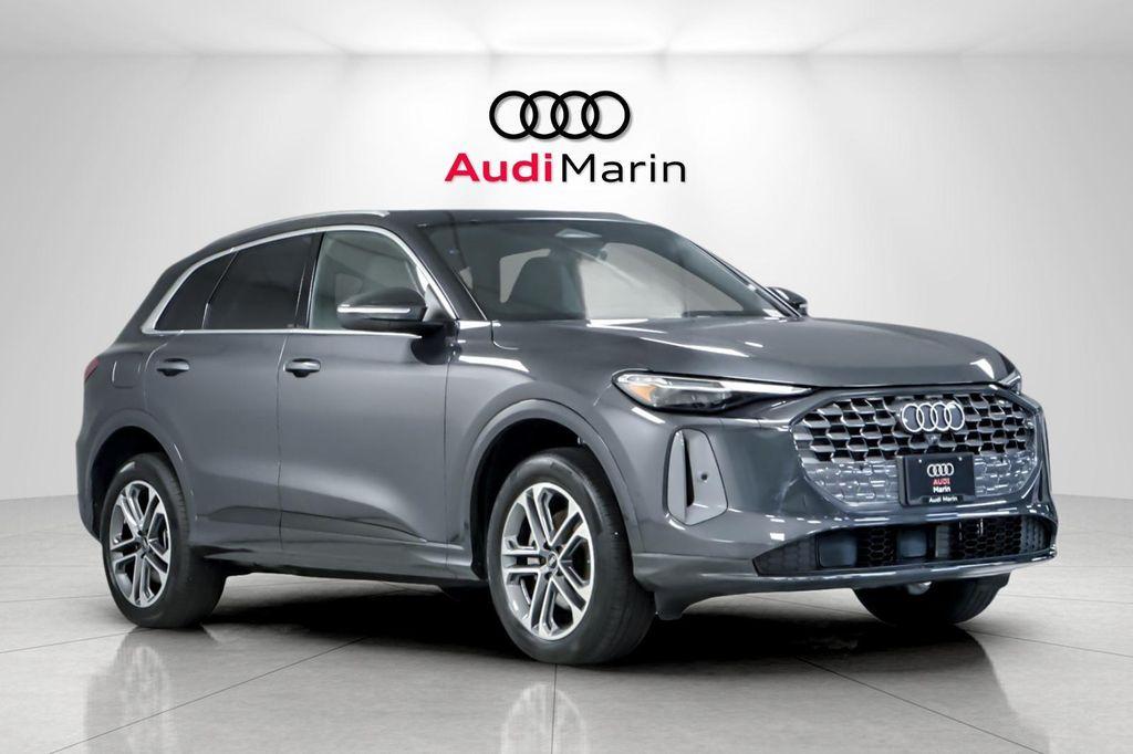 new 2025 Audi Q5 car, priced at $60,295