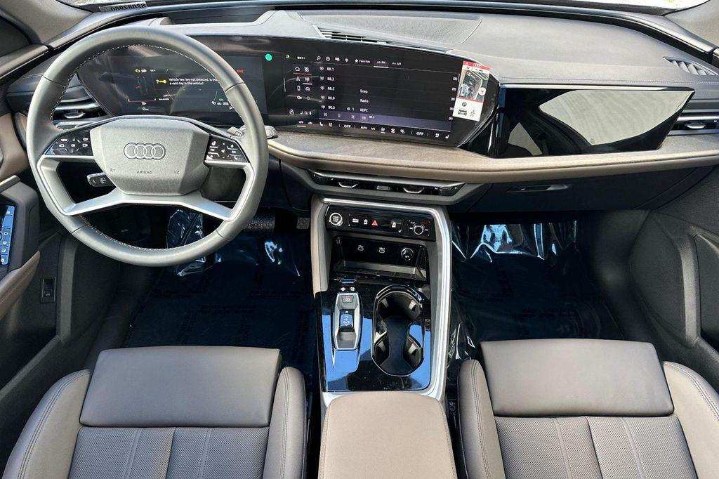 new 2025 Audi Q5 car, priced at $60,295