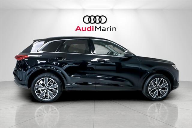 new 2025 Audi Q5 car, priced at $59,685