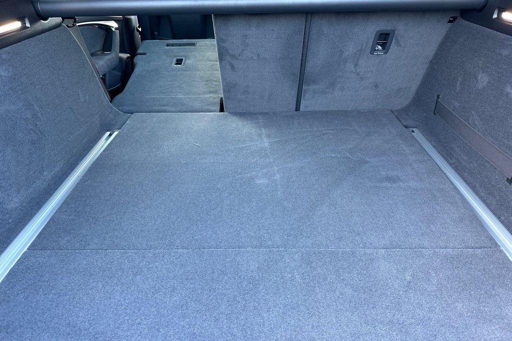 new 2026 Audi RS 6 Avant car, priced at $154,365