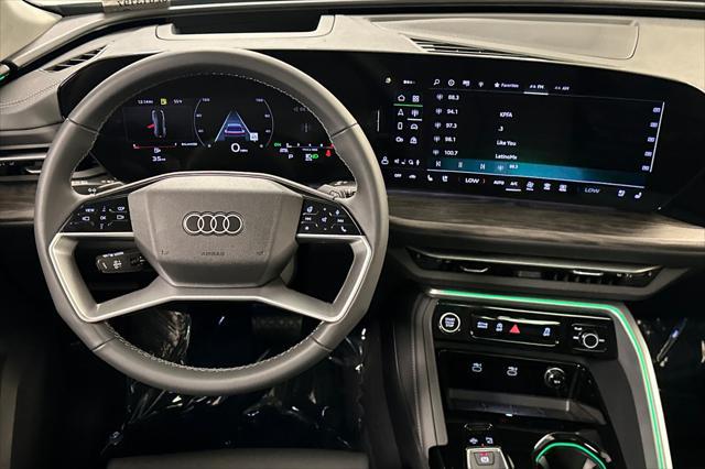 new 2025 Audi Q5 car, priced at $61,390