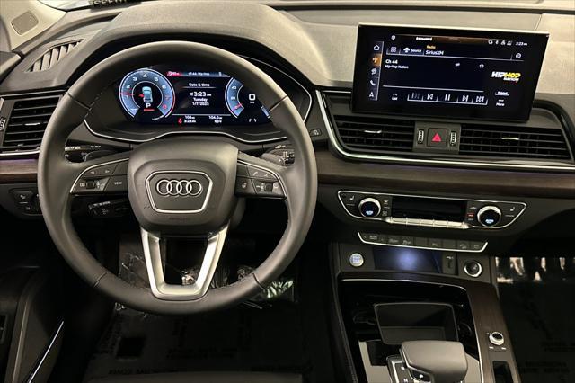 new 2025 Audi Q5 car, priced at $58,085