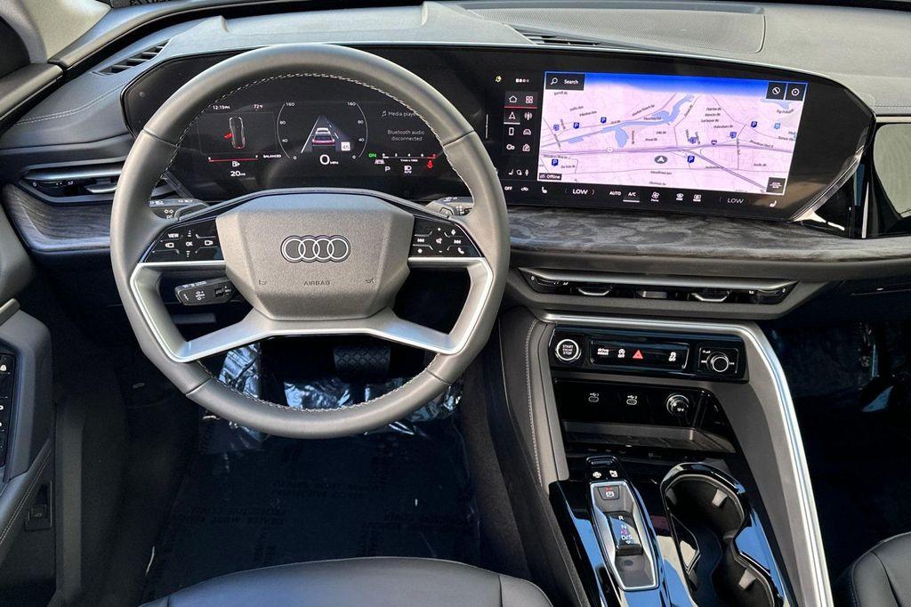 new 2025 Audi Q5 car, priced at $55,975