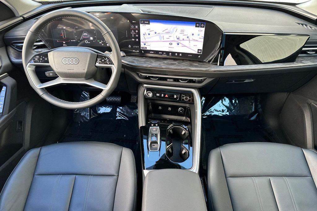 new 2025 Audi Q5 car, priced at $55,975