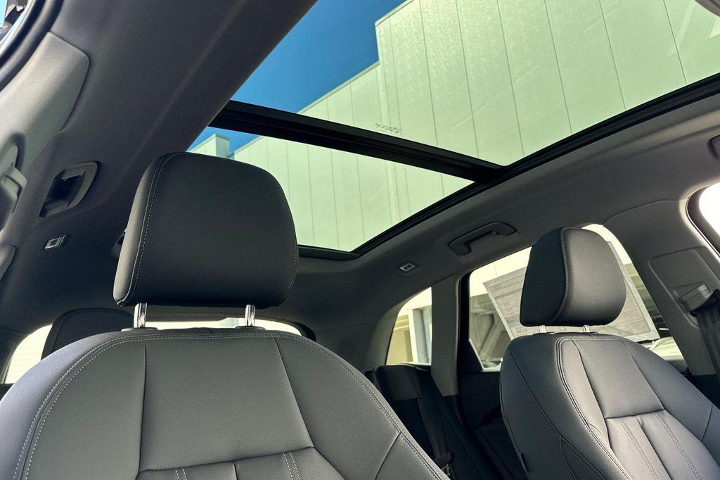 new 2025 Audi Q5 car, priced at $55,975