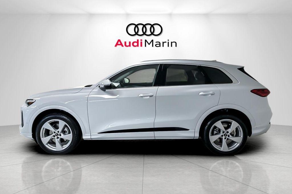 new 2025 Audi Q5 car, priced at $65,045