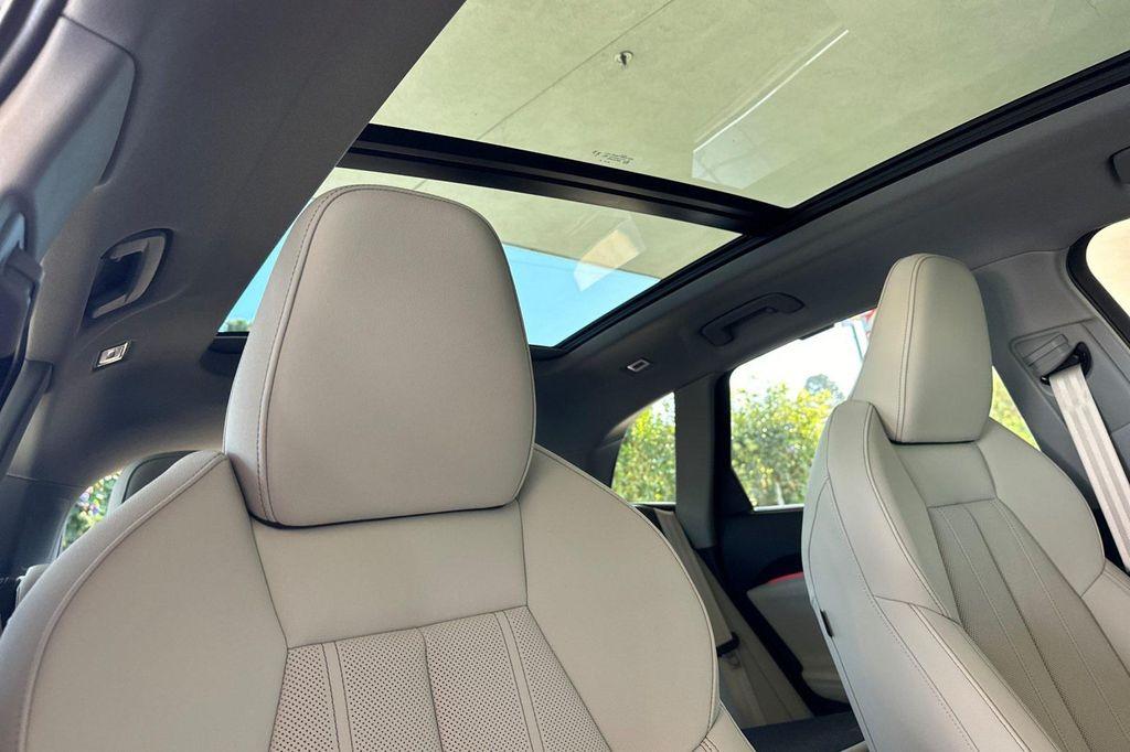 new 2025 Audi Q5 car, priced at $65,045
