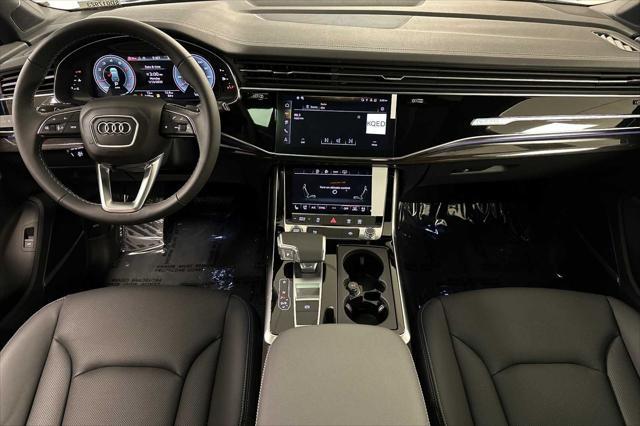 new 2025 Audi Q7 car, priced at $77,750