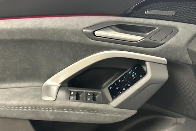 new 2025 Audi SQ5 car, priced at $74,065