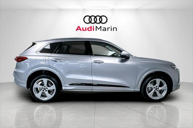 new 2025 Audi Q5 car, priced at $62,095