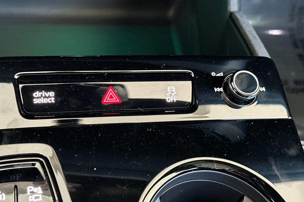 new 2025 Audi S6 e-tron car, priced at $83,250