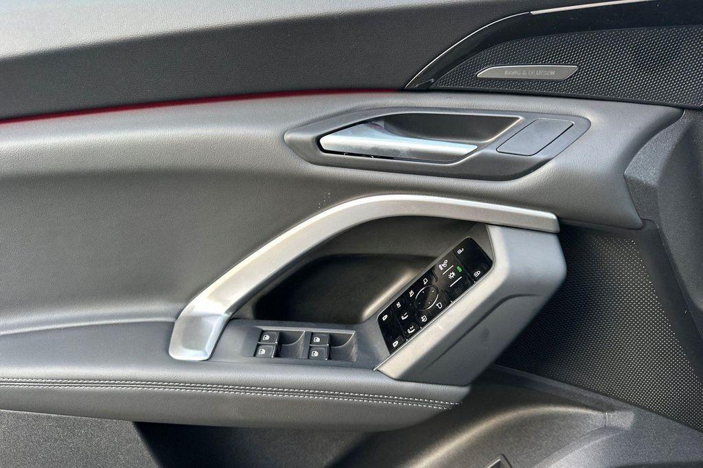 new 2025 Audi Q5 car, priced at $63,585