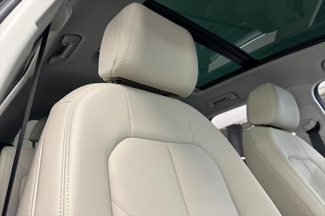 new 2025 Audi Q3 car, priced at $44,005